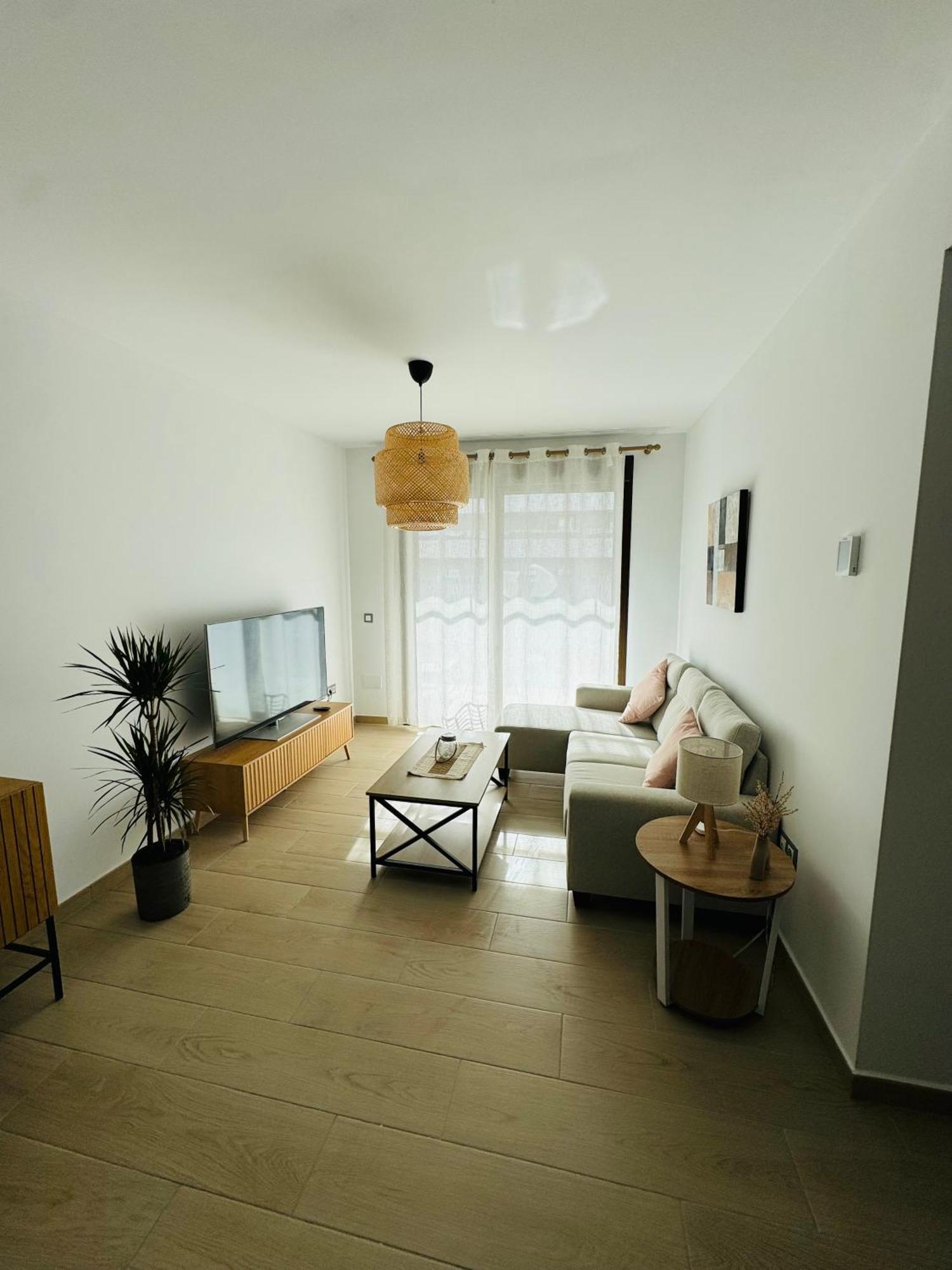 Parking Privado! Sol Y Mar Tu Hogar En La Costa Apartment Estepona Luaran gambar