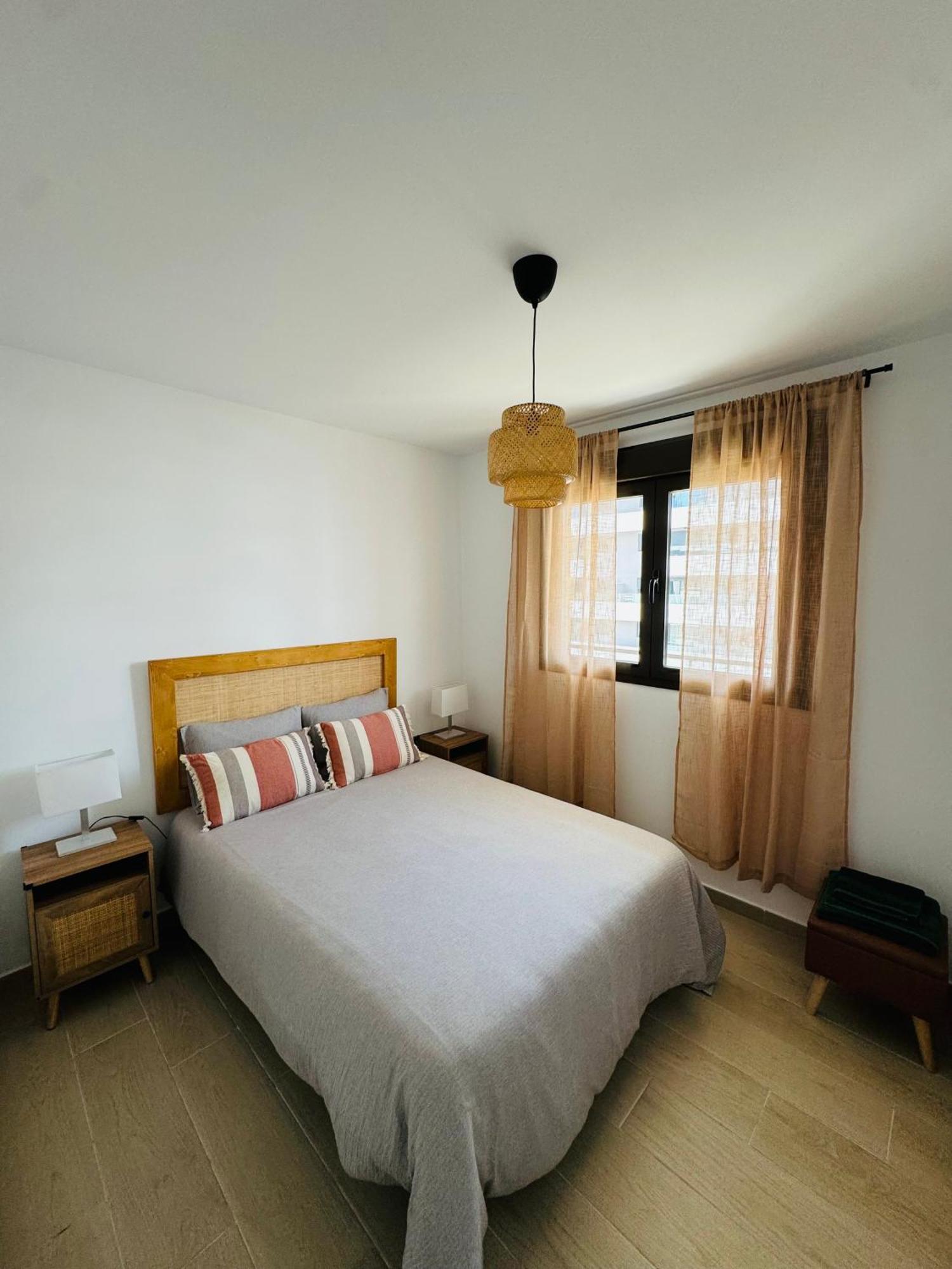 Parking Privado! Sol Y Mar Tu Hogar En La Costa Apartment Estepona Luaran gambar